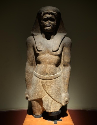 caracalla as egyptian king cairo museum 7487 1nov23