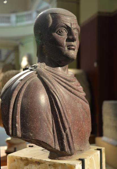 bust_of_a_roman_cairo_museum_7489_1nov23.jpg
