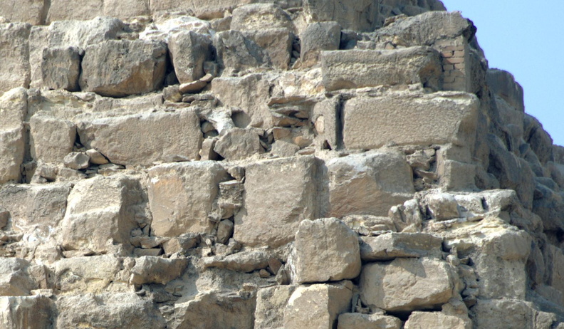 stone_blocks_pyramid_of_chephren_khafre_giza_7378_31oct23zac.jpg
